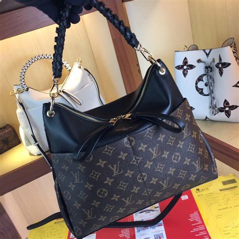 wholesale louis vuitton purses